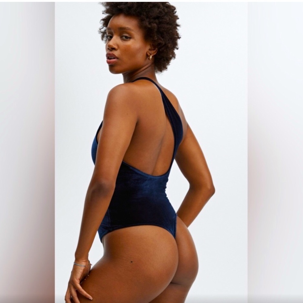 Fabletics | GiGi Velour Bodysuit NWOT